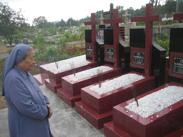 Đá ốp lăng mộ tại TP Vinh Nghệ An